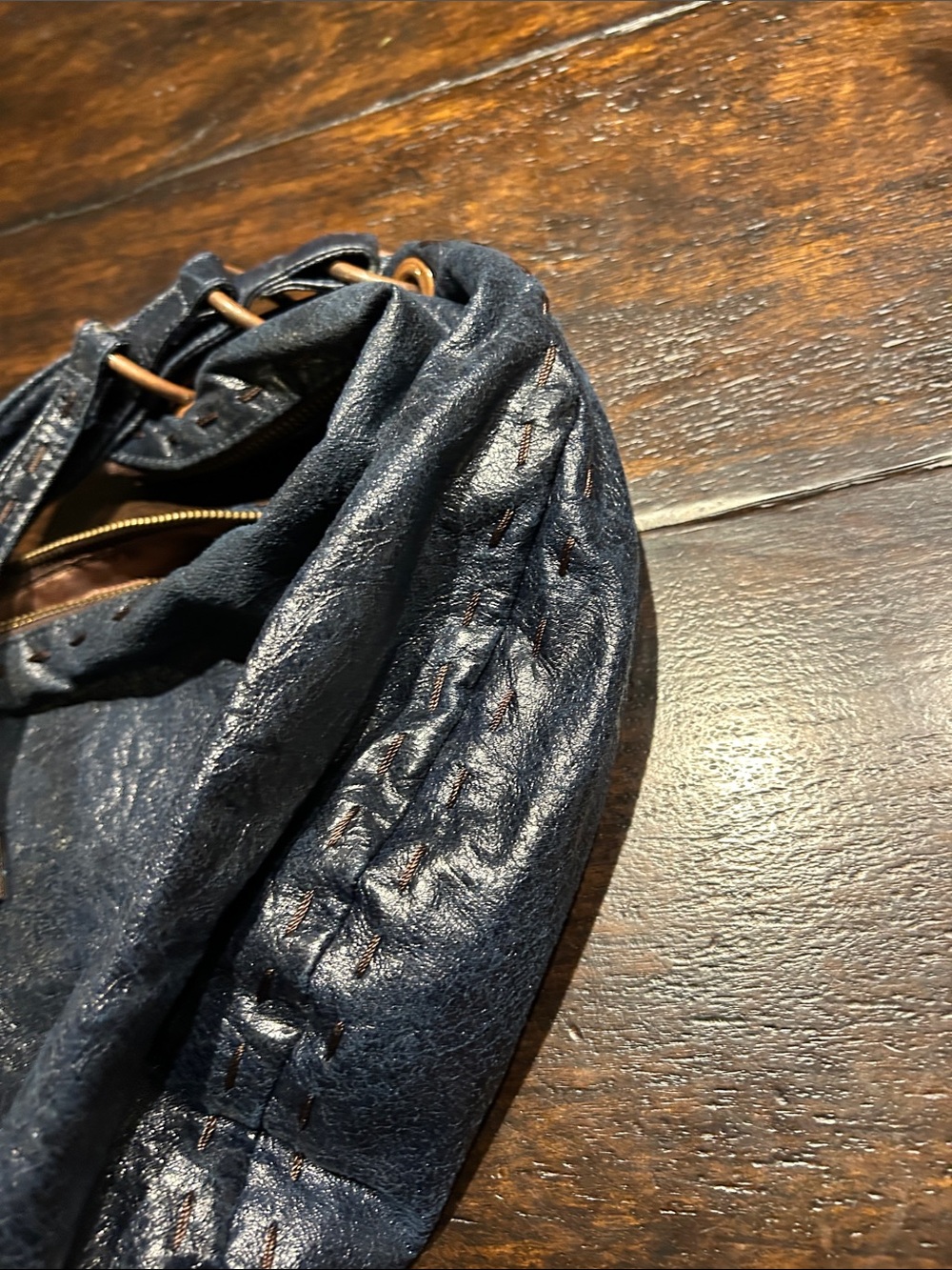 Matt & Nat Faux Leather Hobo Shoulder Bag in Dark Blue - Picture 5 of 7